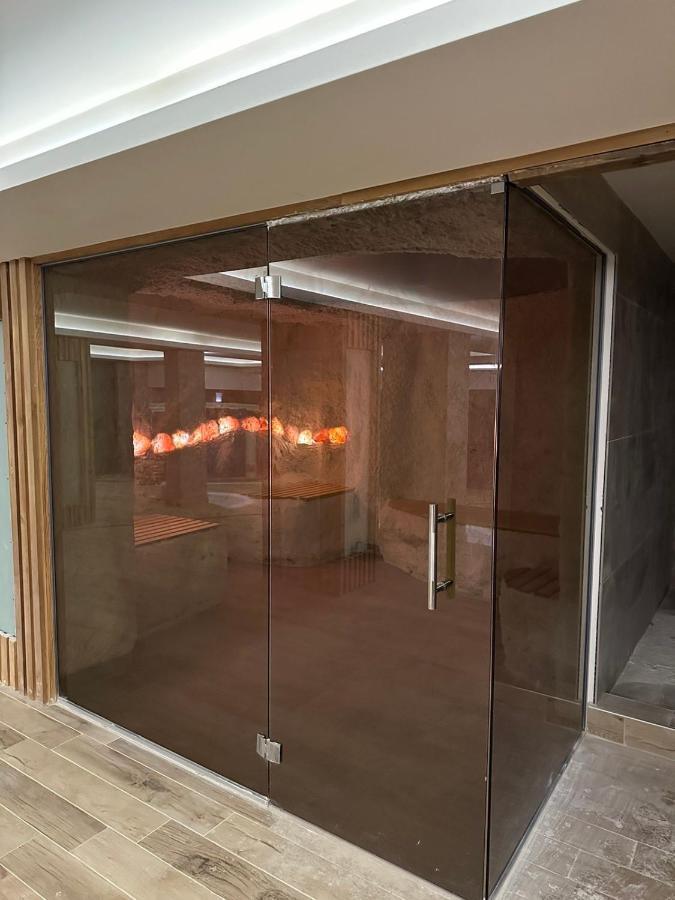 קופאוניק Apartmani Fashion -Milmari Resort מראה חיצוני תמונה